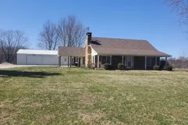19192 Hwy D Eolia Missouri Single Family Home On 3 Acres With Outbuilding For Sale – Pike County